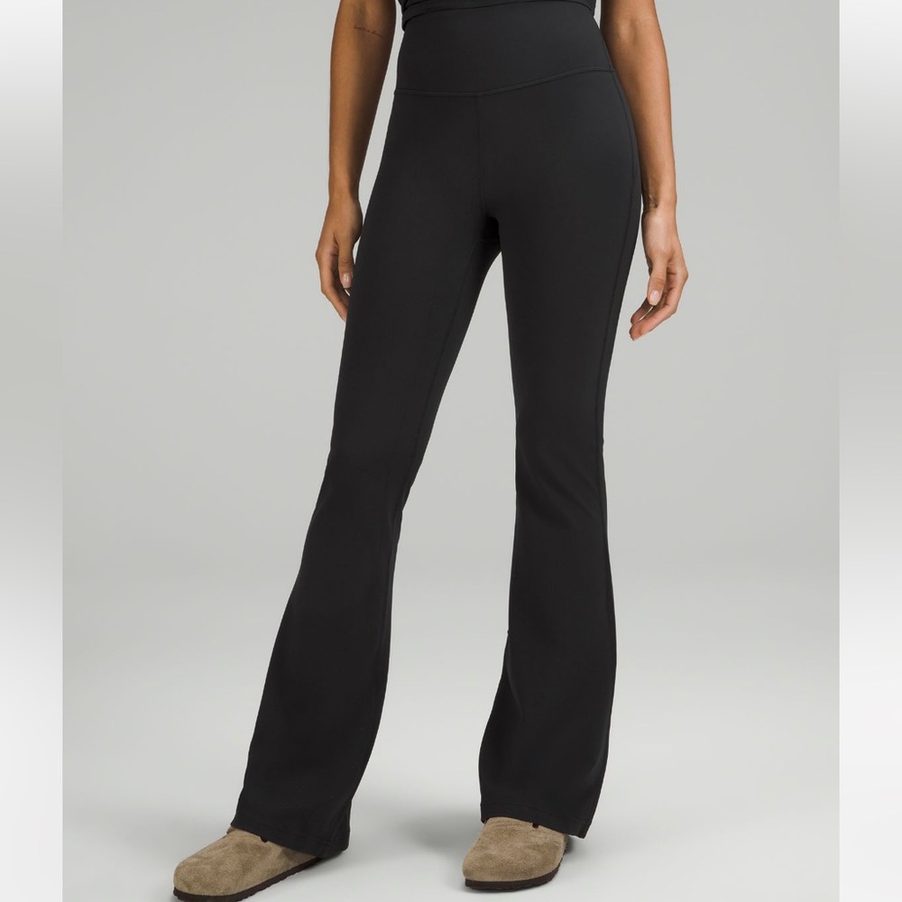 Lululemon Athletica Groove Super High Rise Flared Leggings Nulu Size Women’s 4